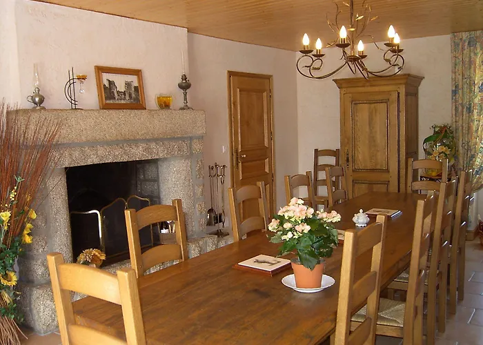 Le Logis Du Chateau Pensjonat